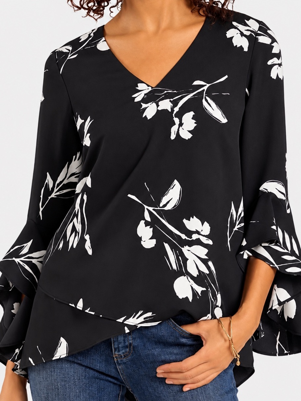 Vince Camuto Black White Floral Ruffle Sleeve Blouse (2X)